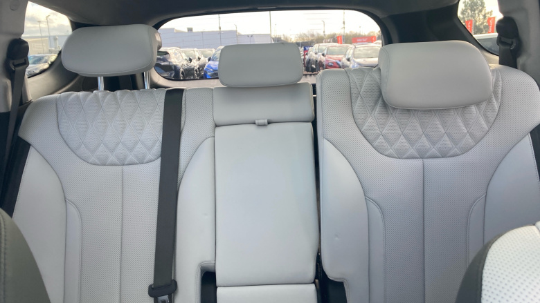 Hyundai SANTA FE 1.6 TGDi Hybrid Ultimate 5dr 4WD Auto Hybrid Estate